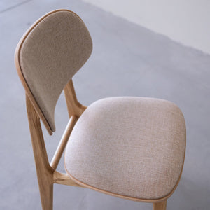 2er- oder 4er-Pack Varde-Esszimmerstühle, Gestell Eiche massiv, gepolstert