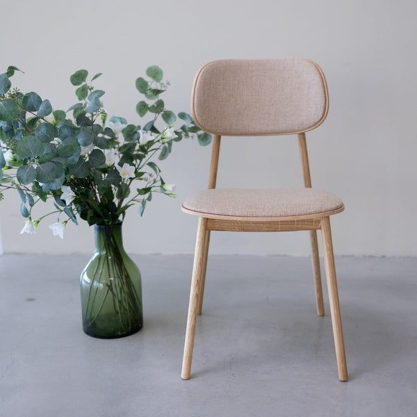 2er- oder 4er-Pack Varde-Esszimmerstühle, Gestell Eiche massiv, gepolstert