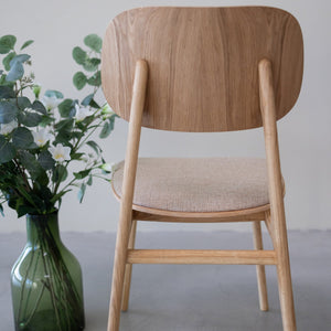 2er- oder 4er-Pack Varde-Esszimmerstühle, Gestell Eiche massiv, gepolstert