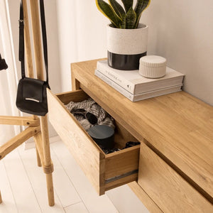 NordicStory schwebendes Sideboard Konsolentisch aus massiver Eiche