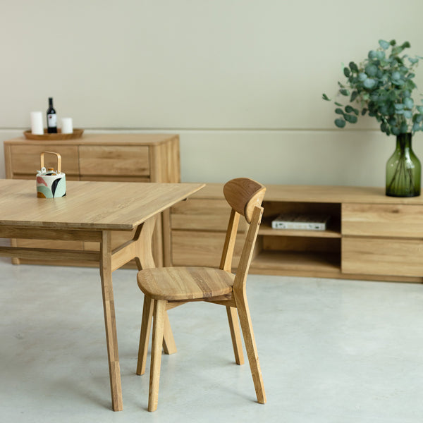 NordicStory Ausziehbarer Esstisch aus massiver Eiche Harold