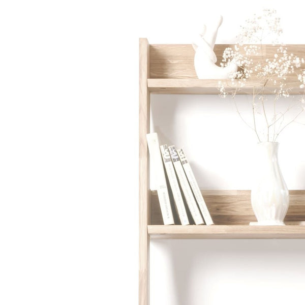 NordicStory Bücherregal aus massiver Eiche NordicStory Bücherregal aus massiver Eiche