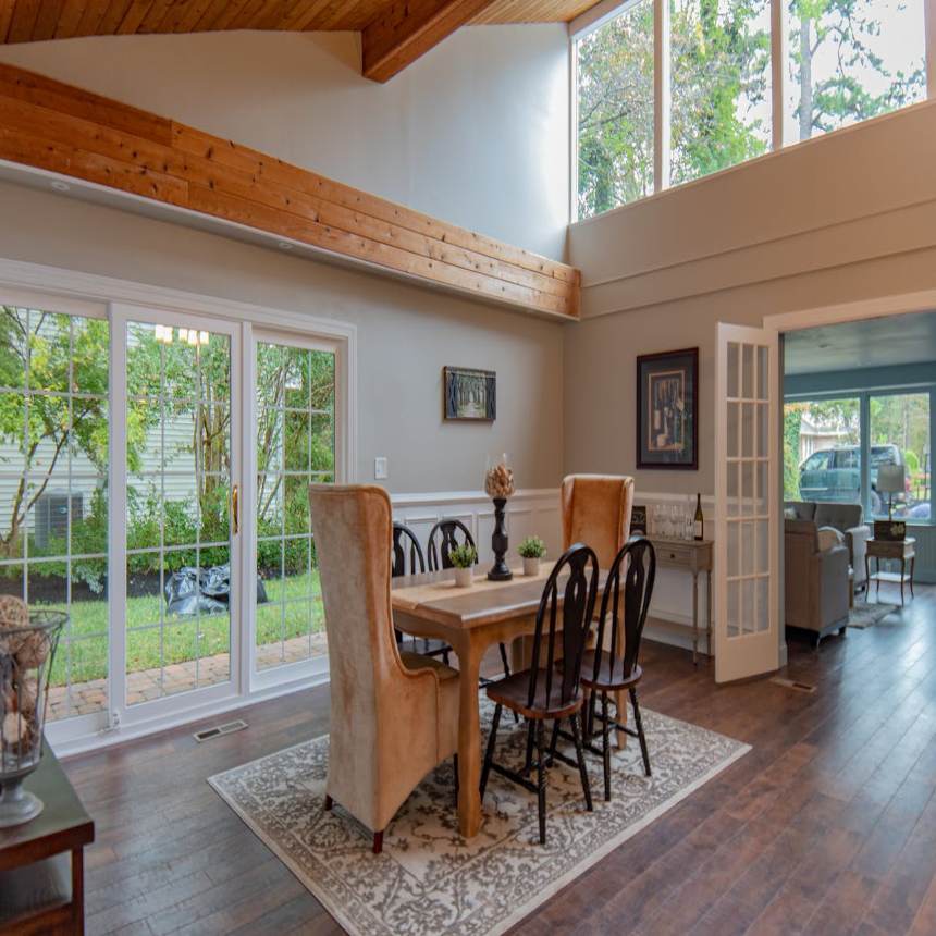 Möbel im rustikalen Stil