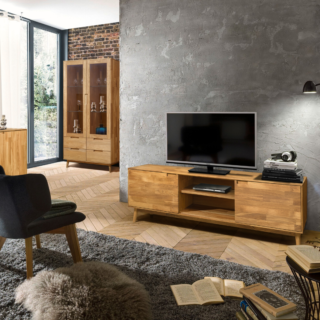 Holzmöbel im skandinavischen Stil