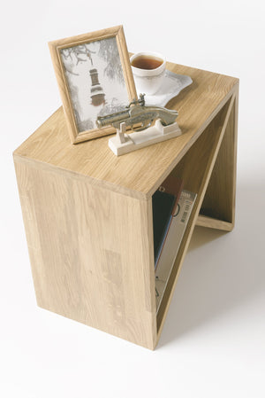 Beistelltisch, Eiche massiv Nachttisch Dänemark, 45 x 30 x 45 cm | NordicStory