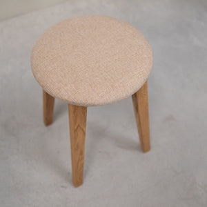 2er oder 4er Pack Massivholz-Esszimmerhocker Diana, gepolstert | NordicStory