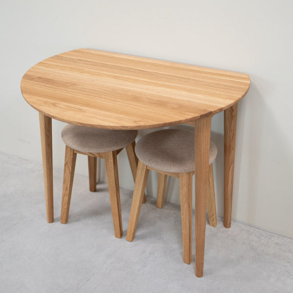 2er oder 4er Pack Massivholz-Esszimmerhocker Diana, gepolstert | NordicStory