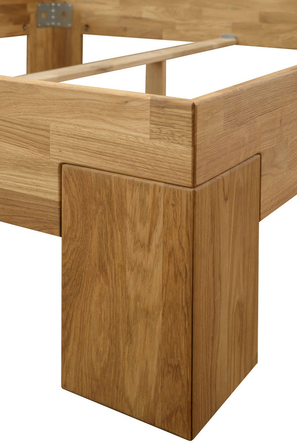 Bett Sarah Eiche massiv, 90 x 200 cm / 140 x 200 cm / 160 x 200 cm / 180 x 200 cm | NordicStory