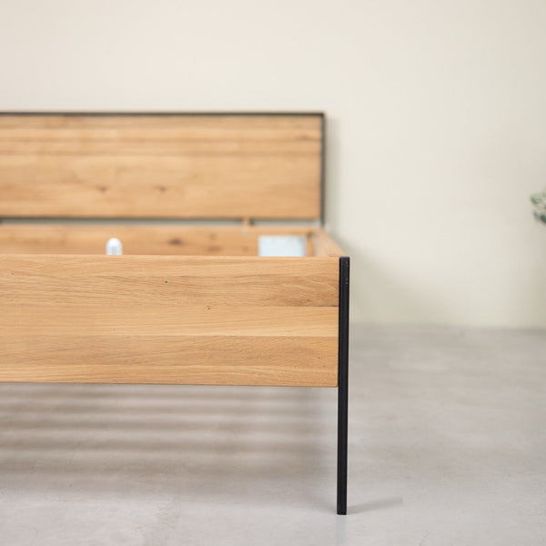 Bett aus massiver Eiche Runa | NordicStory