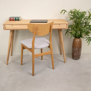 Schreibtisch aus massiver Eiche Escandi Atelier | NordicStory