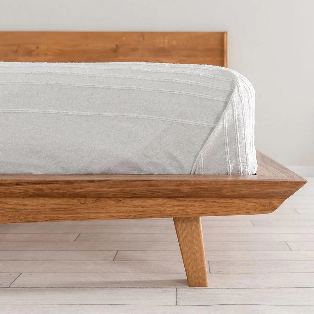 Bett aus massiver Eiche Malmo | VESKOR