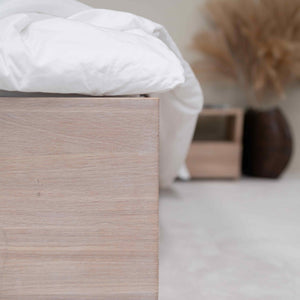 Bett aus massiver Eiche Sofia | NordicStory