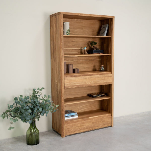 Bücherregal mit 2 Schubladen aus massiver Eiche wood Elsa 2 | NordicStory