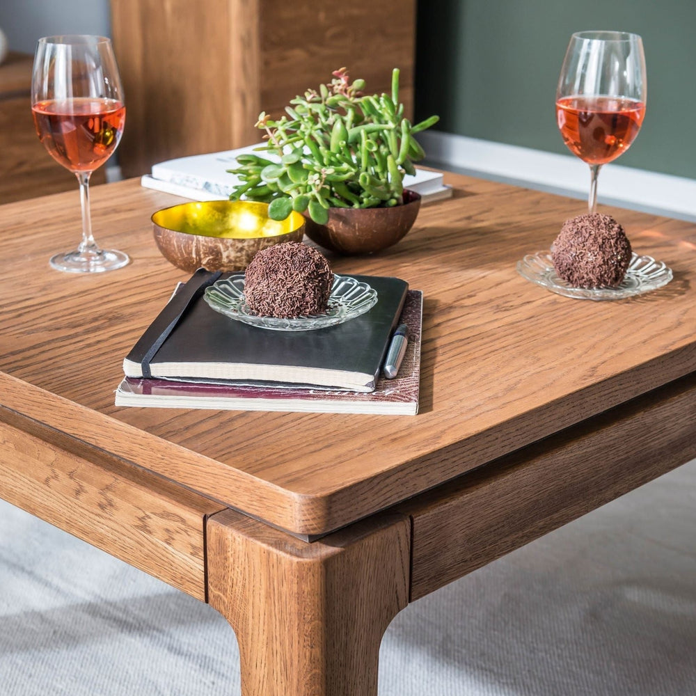Couchtisch aus Eicheholz Montenegro 41 | LoftStory