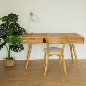 Schreibtisch aus massiver Eiche Escandi 5 | NordicStory