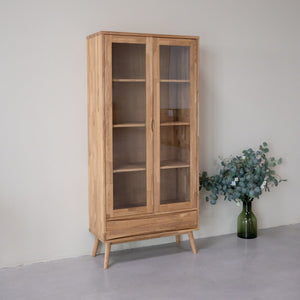 Vitrine aus massiver Eiche Malmo | VESKOR