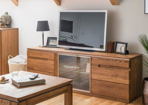 TV-Lowboard aus Eichenholz Montenegro 26 | LoftStory