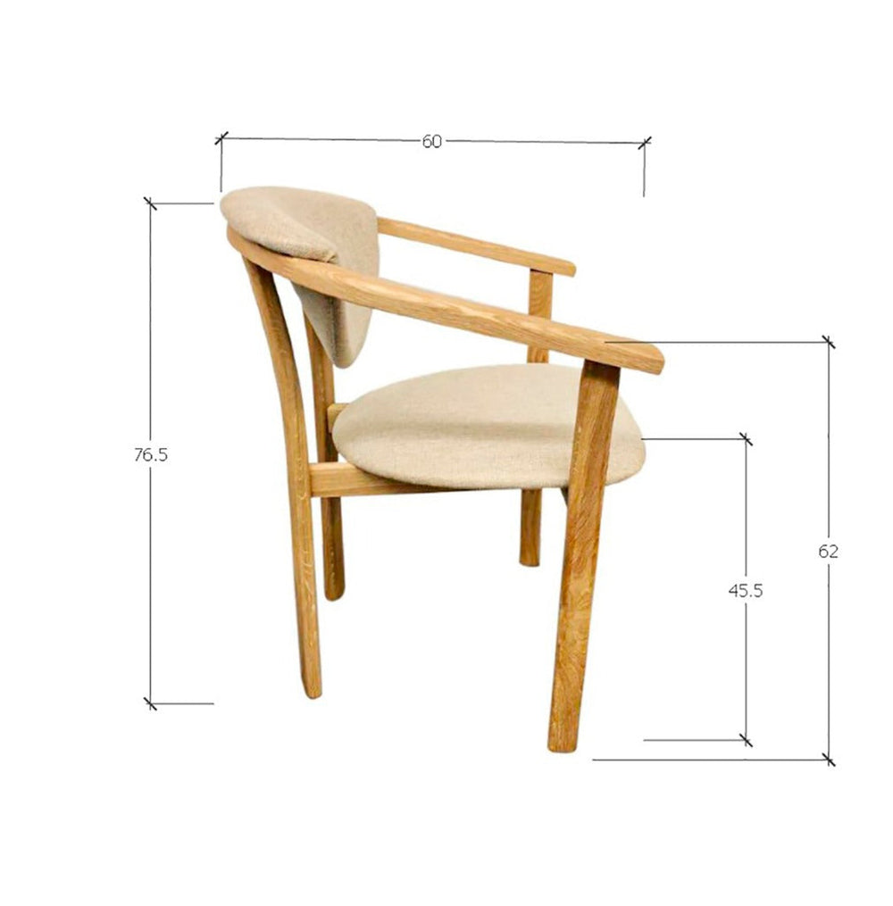 Set aus 2 oder 4 Esszimmerstühlen aus massiver Eiche Alexis, Bezug in Beige | NordicStory