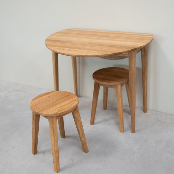 Set aus 2 oder 4 Speisetabeln aus Massivholz Diana | NordicStory