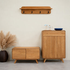 Wandgarderobe aus massiver Eiche Geneva | NordicStory