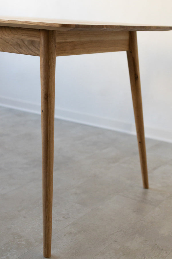 Rectangular dining table of solid oak wood Escandi 1 | NordicStory