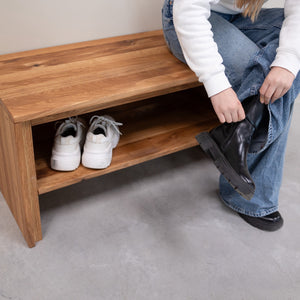 Schuhregal aus massiver Eiche Pola | NordicStory