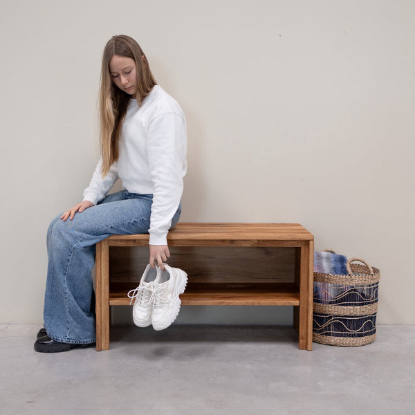 Schuhregal aus massiver Eiche Pola | NordicStory