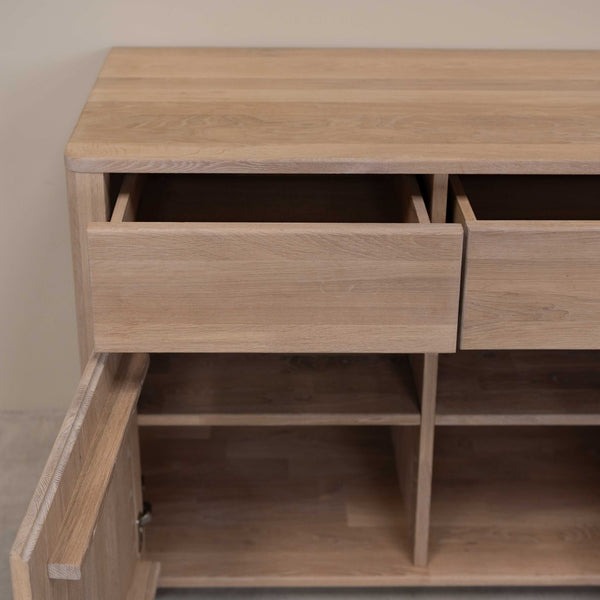 Sideboard aus massiver Eiche Elsa 2 | NordicStory
