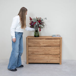 Sideboard aus massiver Eiche Elsa | NordicStory