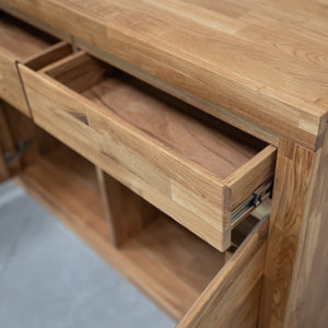 Sideboard aus massiver Eiche Utah | NordicStory