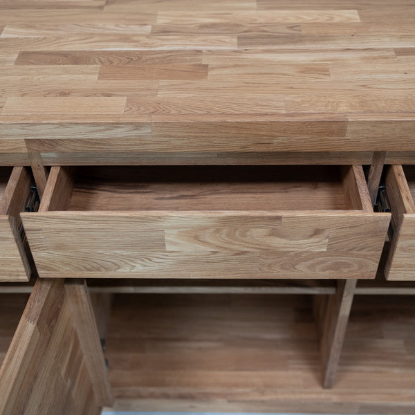 Sideboard aus massiver Eiche Utah | NordicStory