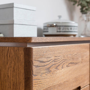 TV-Lowboard aus massiver Eiche Montenegro 47 | LoftStory