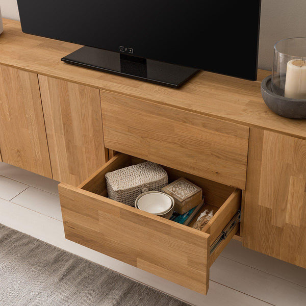 TV-Lowboard aus massiver Eiche Wardi | NordicStory