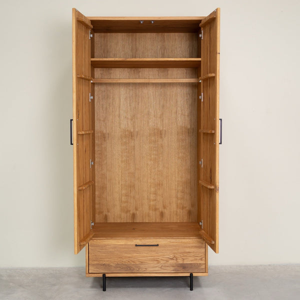 Kleiderschrank aus Massiveholz Normandy | VESKOR