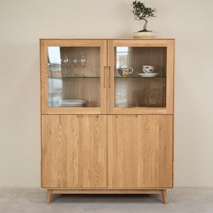 Vitrine aus massiver Eiche Escandi Atelier | NordicStory