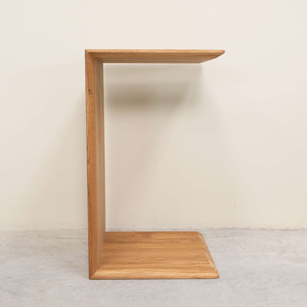 Beistelltisch Sono 2 aus massiver Eiche, 38 x 35 x 35 x 60 cm | NordicStory