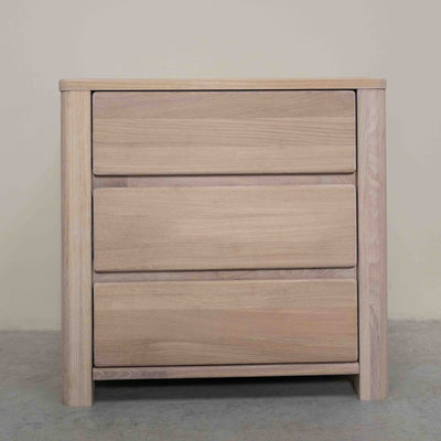 Elsa 30 Eiche Massivholz Couchtisch, 56,4 x 44 x 55 cm, NordicStory