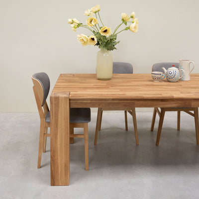 Esstisch aus massiver Eiche Mauritz 3 OakStore NordicStory