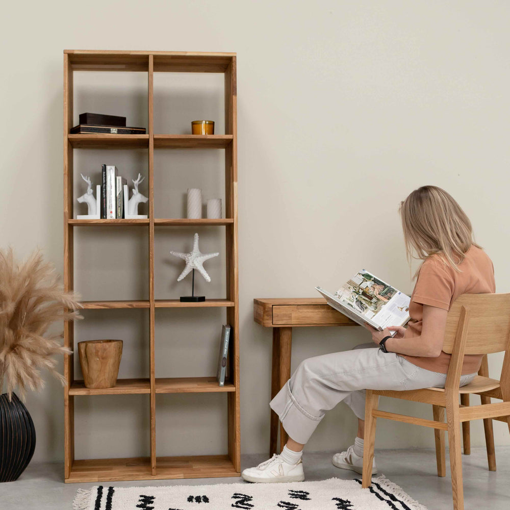 Eiche massiv Bücherregal Regal 10, 76 x 35 x 187 cm | NordicStory
