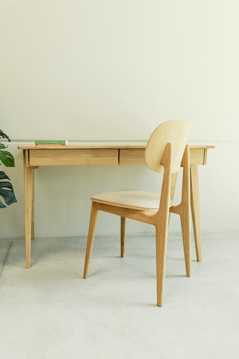  NordicStory Nachhaltiger Massivholz-Schreibtisch