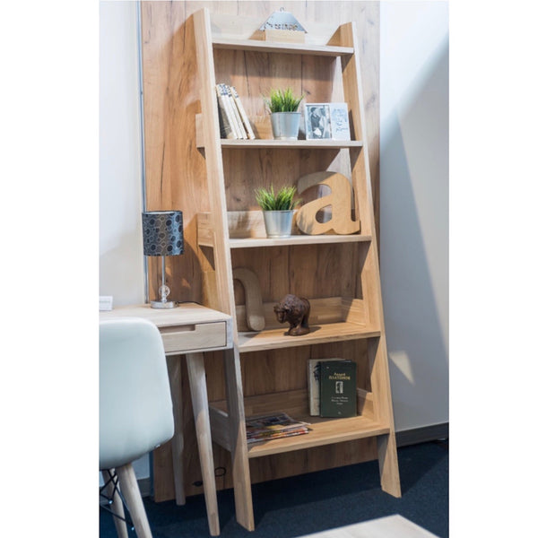 NordicStory Bücherregal aus massiver Eiche NordicStory Bücherregal aus massiver Eiche