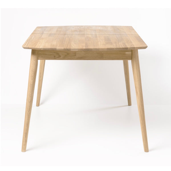 NordicStory_Esstisch_aus_Maciza-Holz_Eiche_Rechteckiger_Tisch_stretch