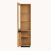 NordicStory_Vitrine_aus_Maciza-Holz_nachhaltiger_Eichenhocker_für_den_Salon