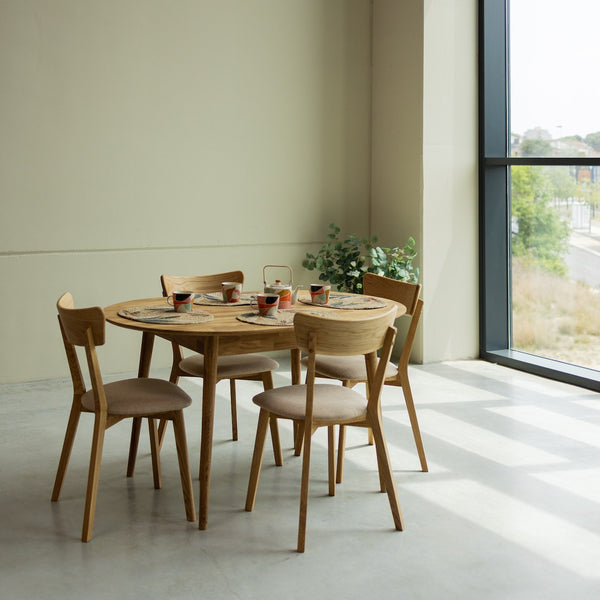 NordicStory Set Escandi Massivholztisch und 4 Stühle Diana