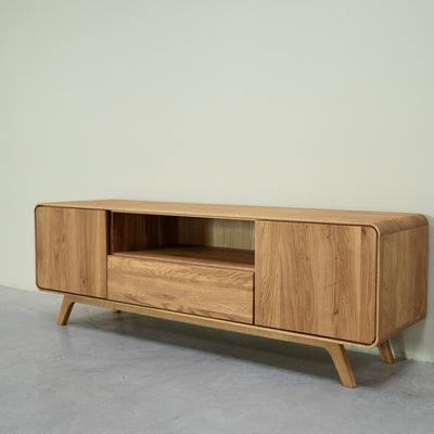 NordicStory TV-Ständer aus massiver Eiche Geneva 2, 180 x 45 x 55 cm.