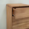 NordicStory Kommode aus massiver Eiche Geneva 1, 50 x 42 x 126 cm.