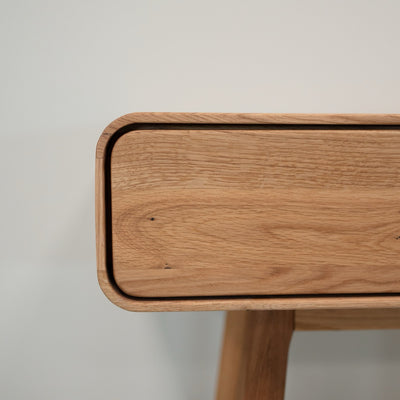 NordicStory Konsolenkommode aus massiver Eiche Genf, 110 x 35 x 80 cm.