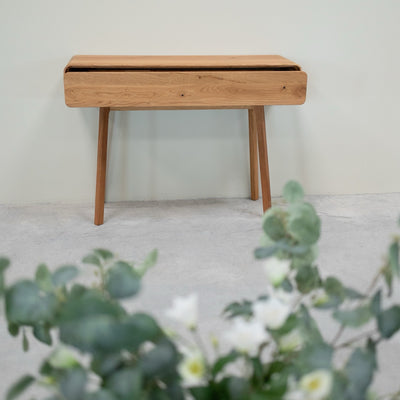 NordicStory Konsolenkommode aus massiver Eiche Genf, 110 x 35 x 80 cm.