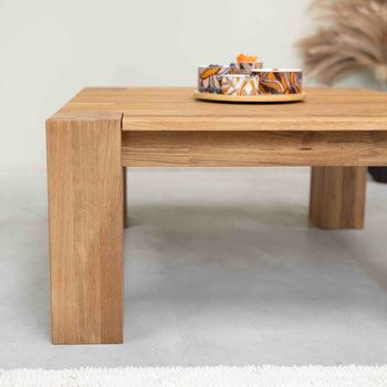 NordicStory Couchtisch aus massiver Eiche