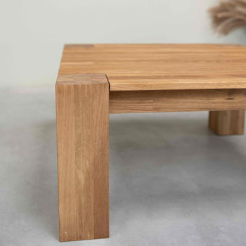 NordicStory Couchtisch aus massiver Eiche